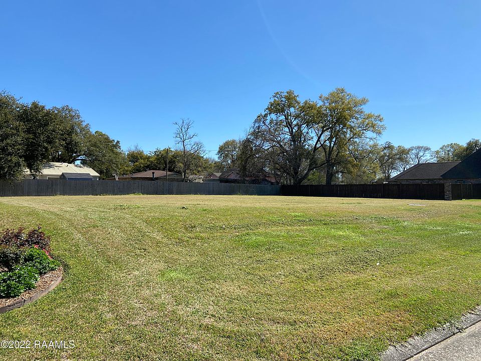1st image of 7 Shadows Bend Blvd Lot 19