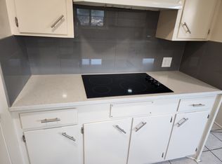 612 E Freeport Pl, Broken Arrow, OK 74012