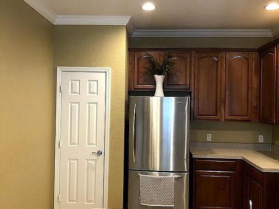 Stainless Steel Appliances!