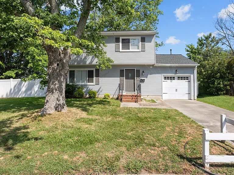 1810 Mehrens Ct — Photo 1