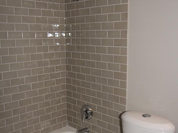 2nd image of 810 Cotanche St APT 1