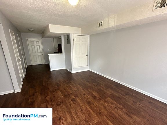 3rd image of 3743 Cambridge Station Dr