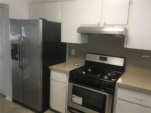 5th image of 5623 80th St N Unit 514