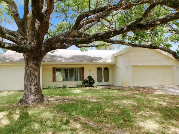 12709 Clock Tower Pkwy, Hudson, FL 34667