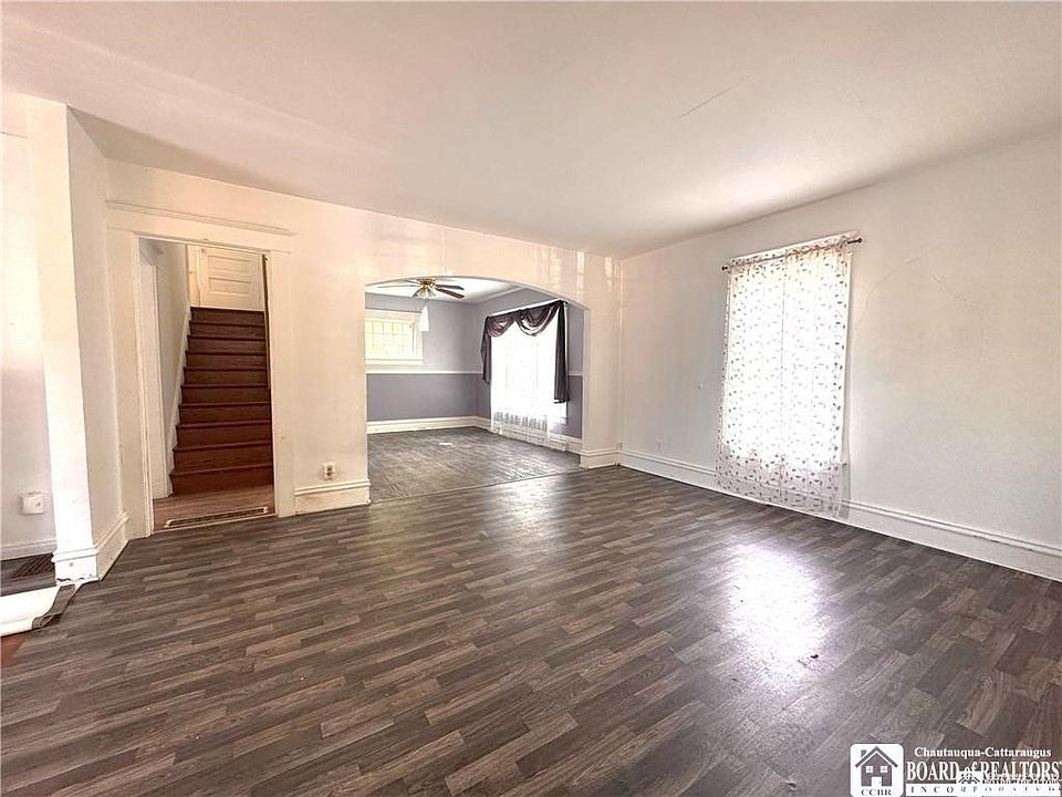 10th image of 1171-1173 N Main St