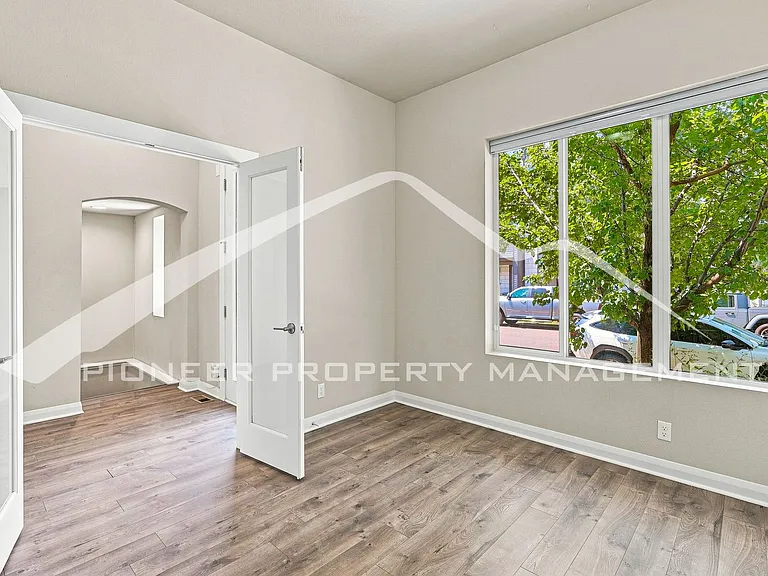 6784 Navajo St — Photo 4