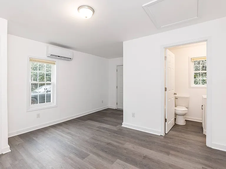 918 Star St — Photo 14