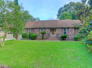 1555 Sanford Rd, Charleston, SC 29407