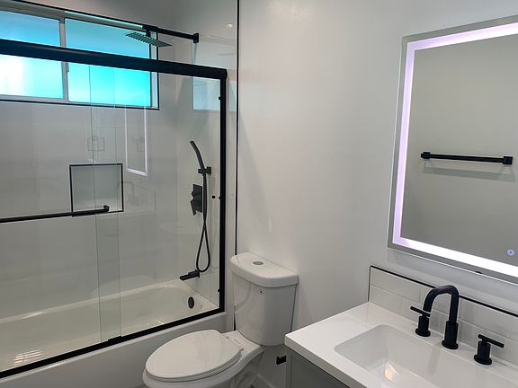 5th image of 343 Riverdale Dr APT 8
