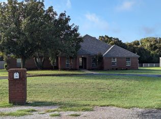 164 Mustang Meadow Dr, Decatur, TX 76234