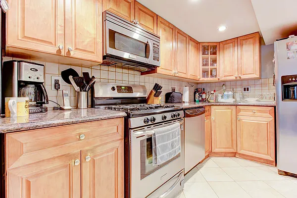 Sold by E House Realty & Management Inc. | media 3