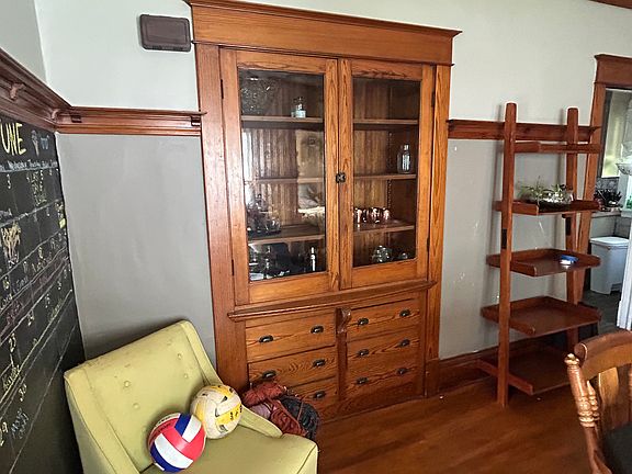 4th image of 1244 Ontario St #1