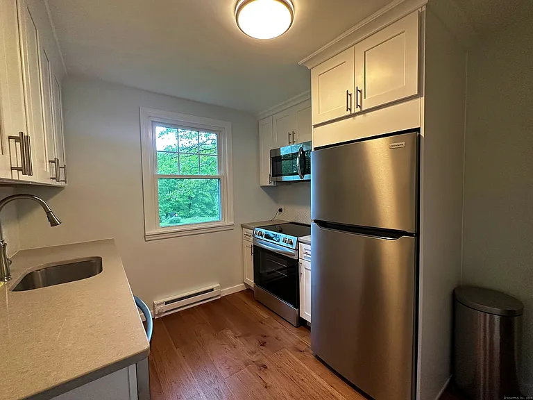 18 Inglenook Rd — Photo 15