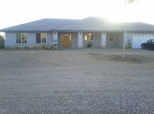 11151 Katchina Rd, Apple Valley, CA 92308