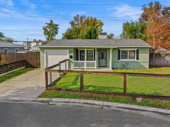 2929 Burnece St, Sacramento, CA 95821