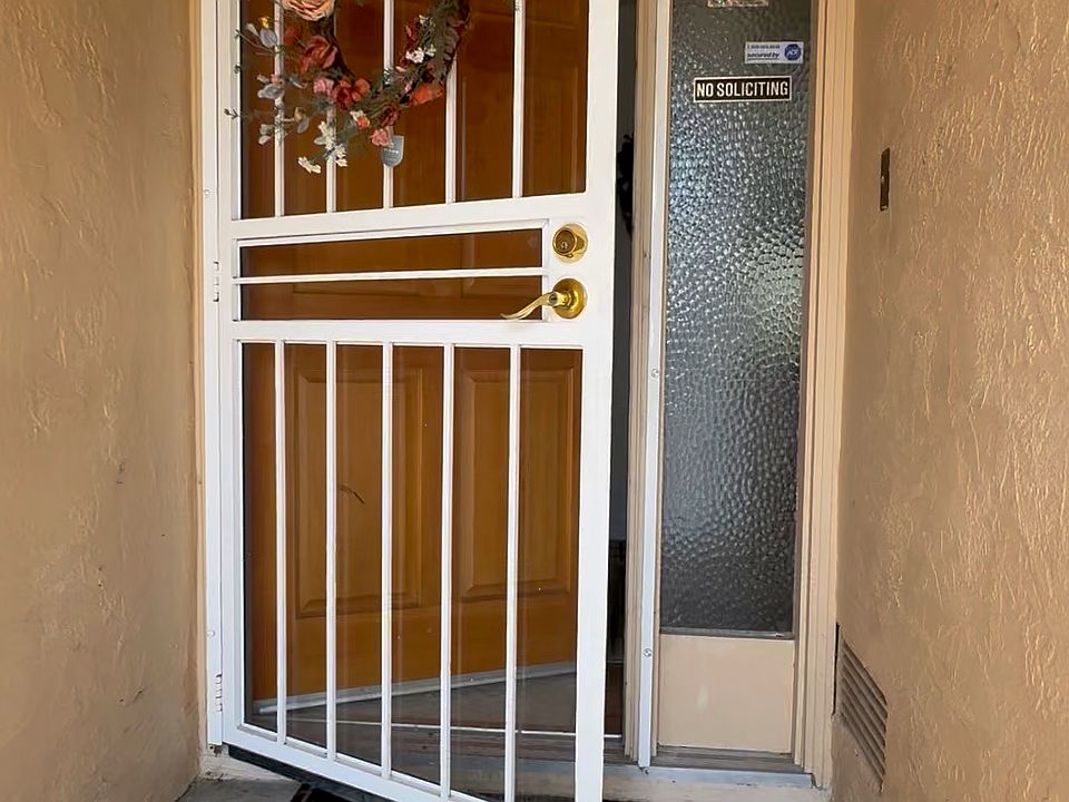 2nd image of 3078 Birmingham Dr