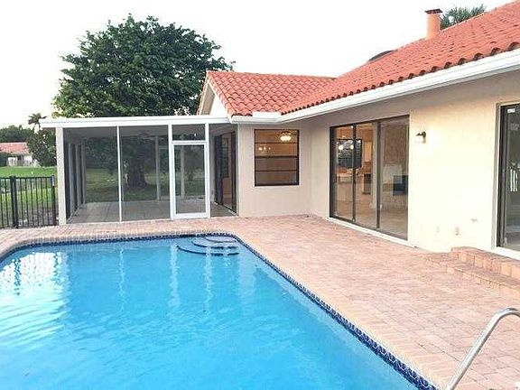 Pool area