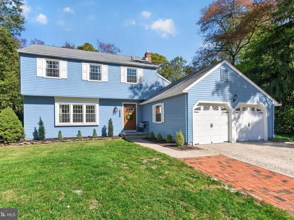 313 Tavistock Dr, Medford, NJ 08055