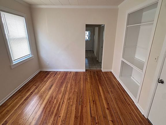 2nd image of 332-334 Bond St #7e44de811