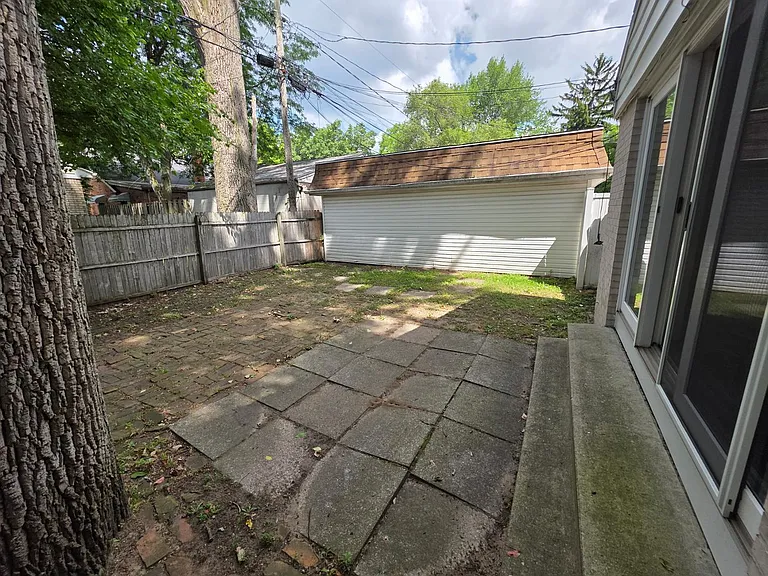 4604 Imperial Dr — Photo 12
