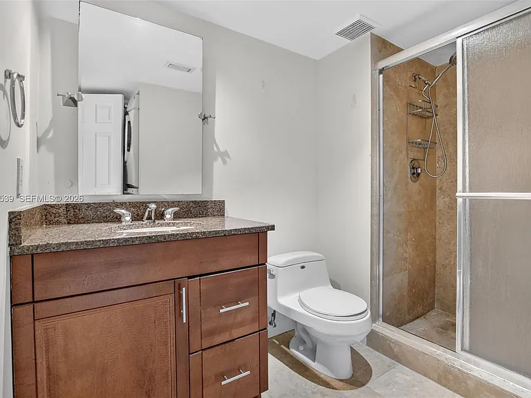 359 Lakeview Dr #102 — Photo 28