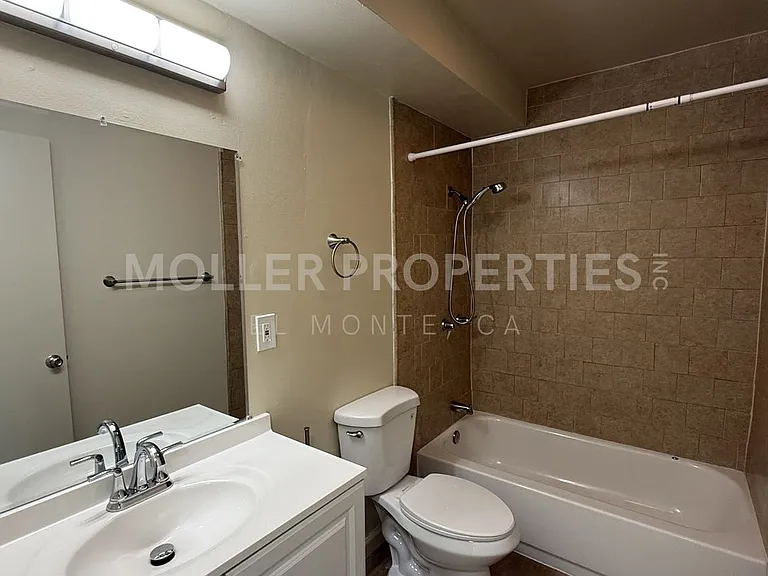 11229 Brockway Ave — Photo 10