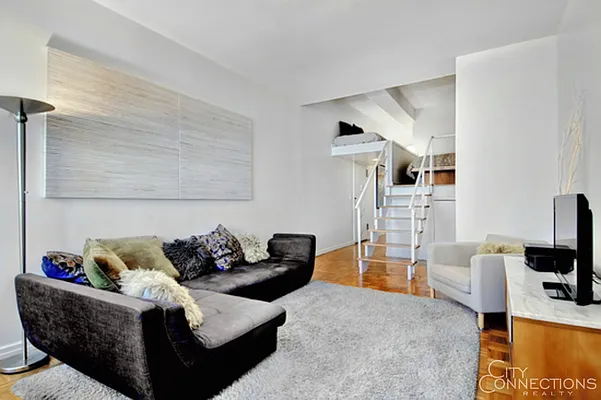 Rented by City Connections Realty | media 21