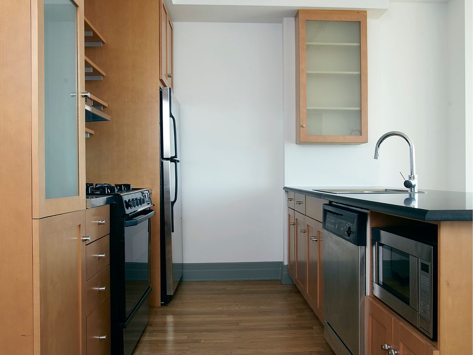 1st image of 125 Court St APT 6NK