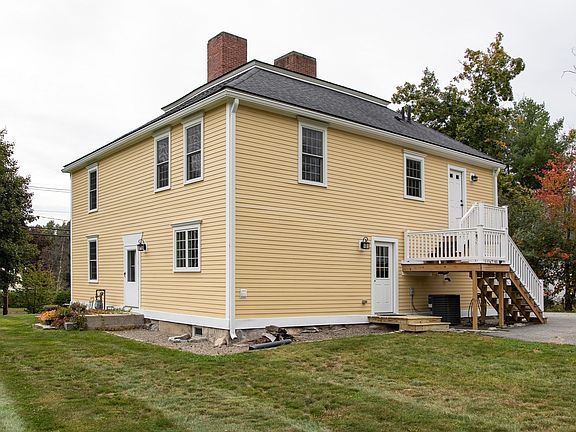 4th image of 183 Main St