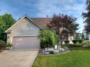 2325 Meadowood Blvd, Twinsburg, OH 44087