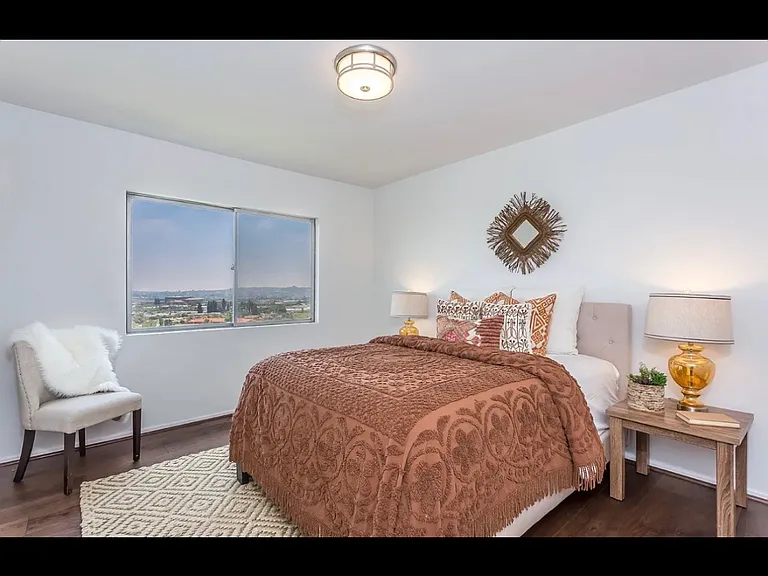 170 Waverly Dr — Photo 4