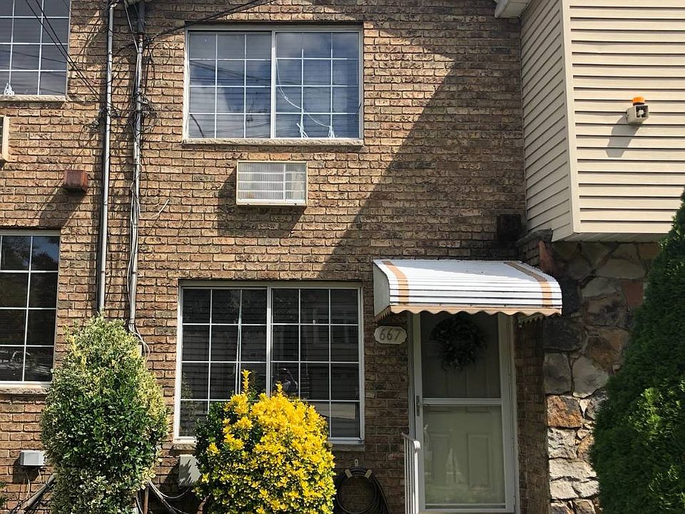 1st image of 667 Tompkins Ave