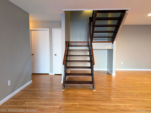5th image of 6164 Palomino Ct Building 1