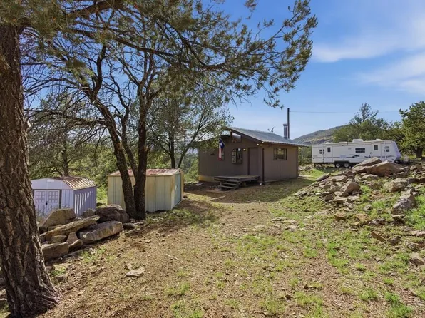 210 Yellow Knife Trl, Fort Davis, TX 79734