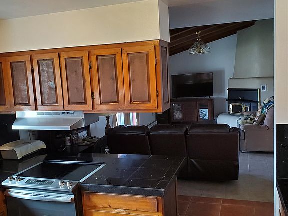 5th image of 652 Camino Santa Cruz