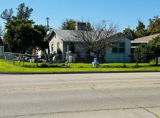 963 Faller Ave, Sanger, CA 93657