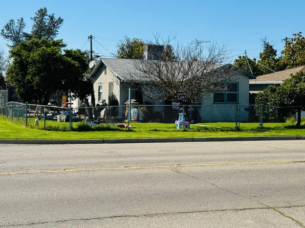 963 Faller Ave, Sanger, CA 93657