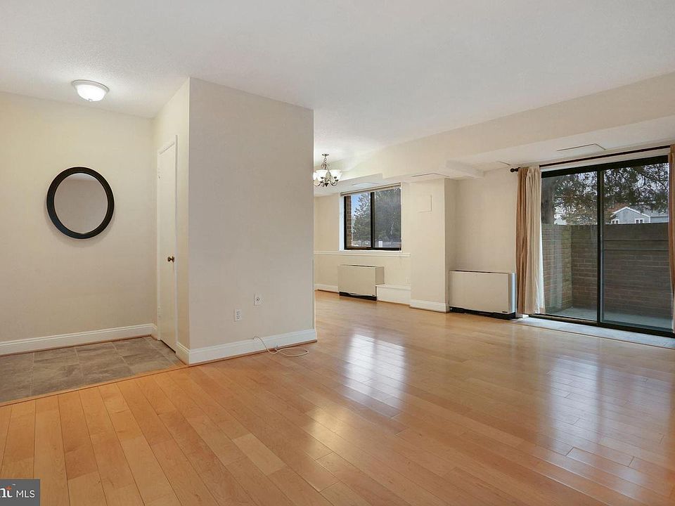 1st image of 3515 Washington Blvd APT 105