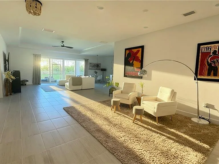 15522 Olympic Ct — Photo 8
