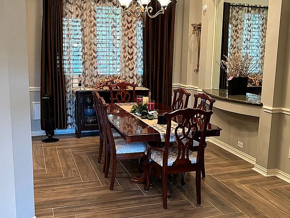 4th image of 8307 Ramblebrook Ct