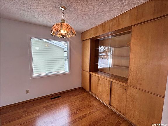 3rd image of 1510 97th St