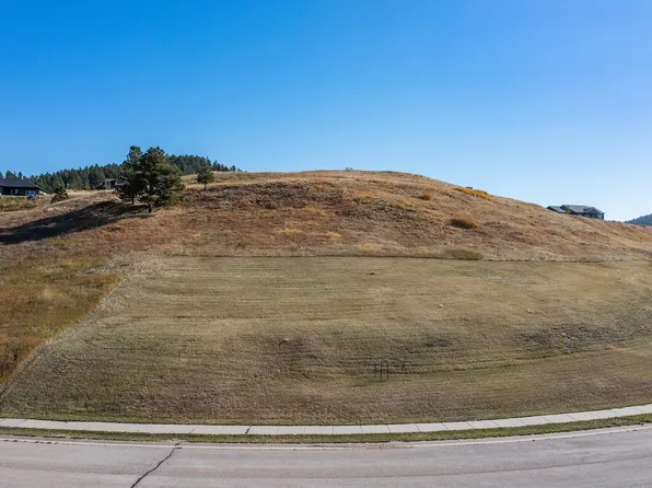 2450 Camaro Dr, Sturgis, SD 57785