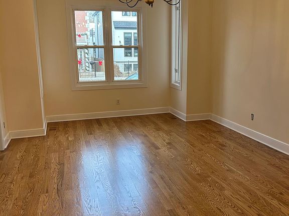 2nd image of 2521 W Palmer St Unit 1