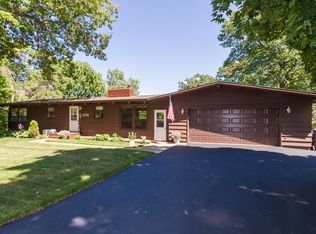 5725 Echo Rd, Shorewood, MN 55331