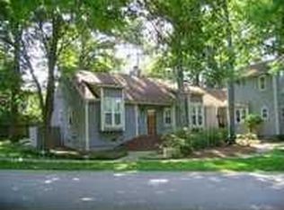 6026 Sentinel Dr, Raleigh, NC 27609