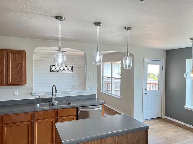 9602 Palomino Path — Photo 4