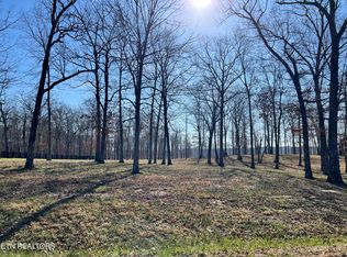 31 Bluff View Dr, Crossville, TN 38571