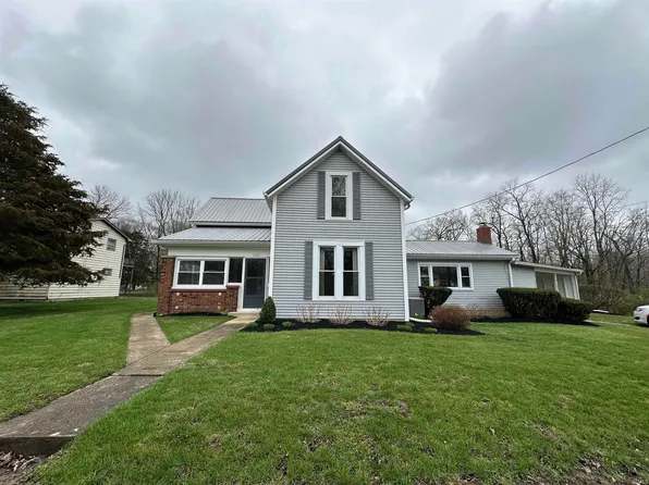 1233 Smith St, Logansport, IN 46947