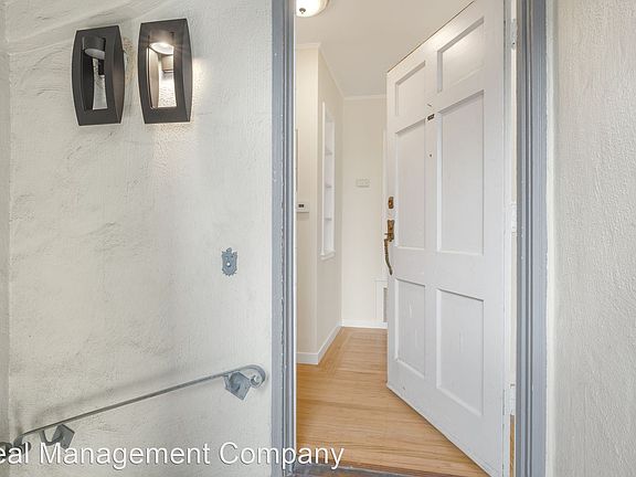 5th image of 4309 23rd St