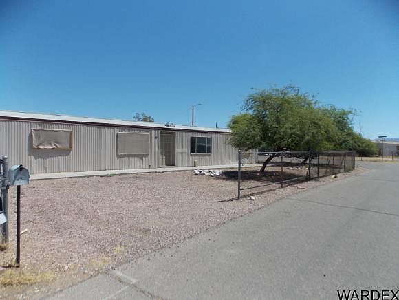 1st image of 569 Malibu Cir N